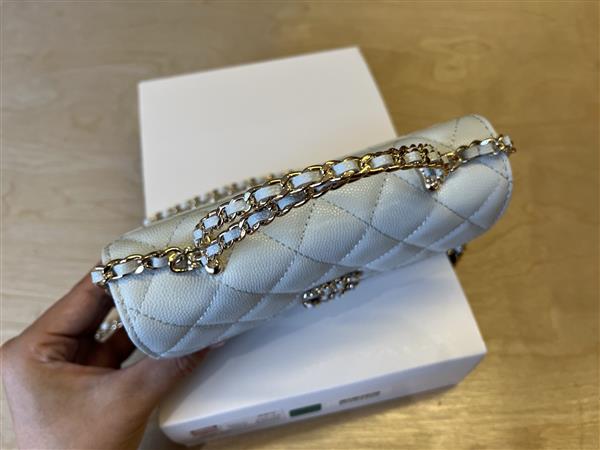 2026127215015939 580